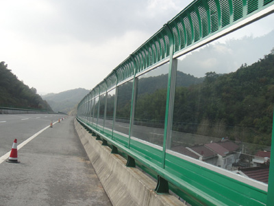 公路声屏障