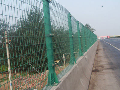 公路护栏网