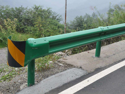 公路波形护栏网